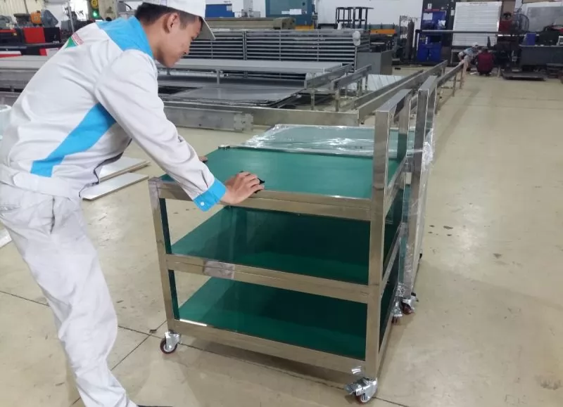 Xe đẩy hàng nào phù hợp với khu công nghiệp, khu chế xuất