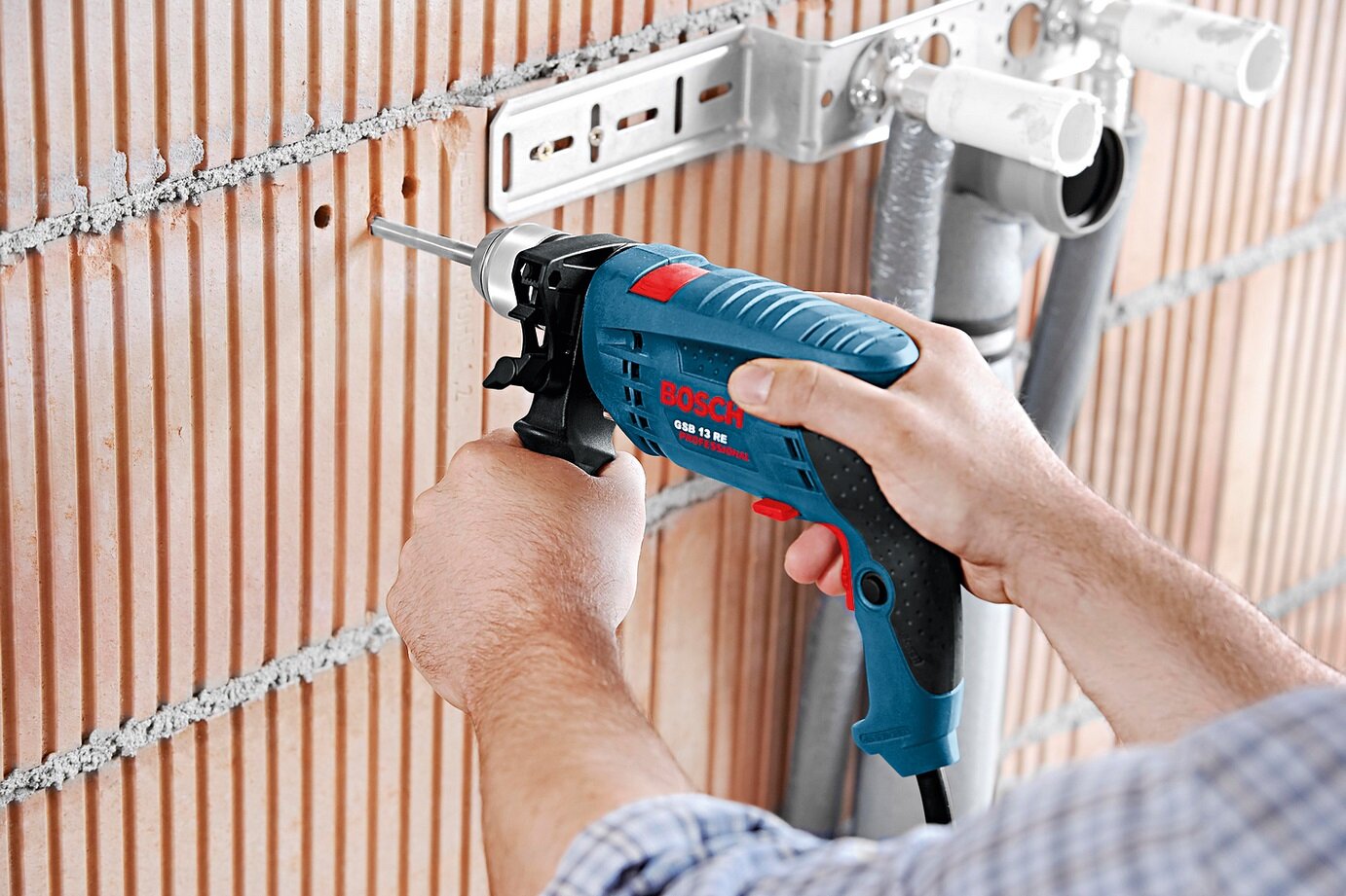 Bộ dụng cụ đa năng ứng dụng trong việc sửa chữa trong nhà