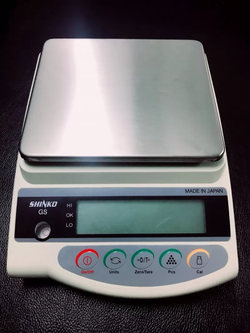Cân điện tử phân tích SINKO GS-3202N (3200G/0,01G)