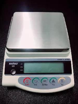 Cân điện tử phân tích SINKO GS-3202N (3200G/0,01G)